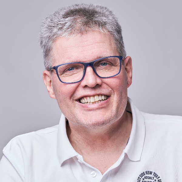  Jens Hillmann