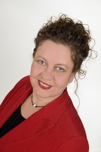  Nina Lara Deutschmann
